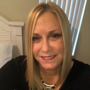 Meet your Posher, Stacy